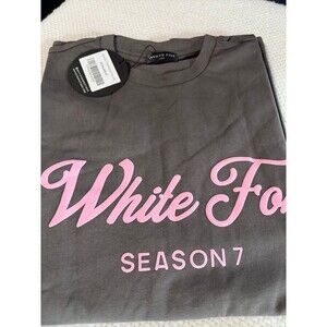 White Fox Season 7 Graphic T-Shirt Gray/Pink NWT Small/Medium